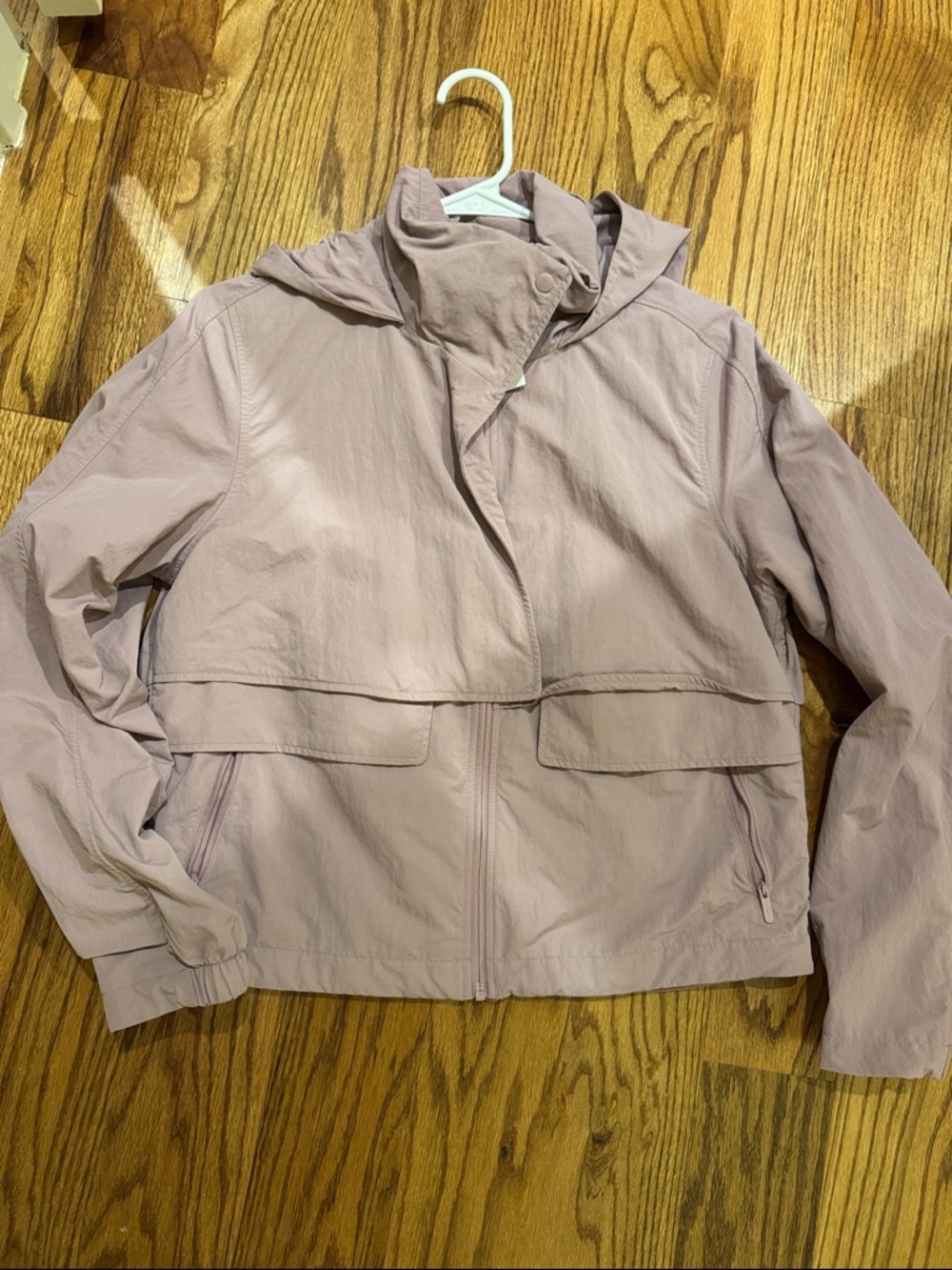 lululemon athletica Lightweight Hooded Utility Jacket in Mauve